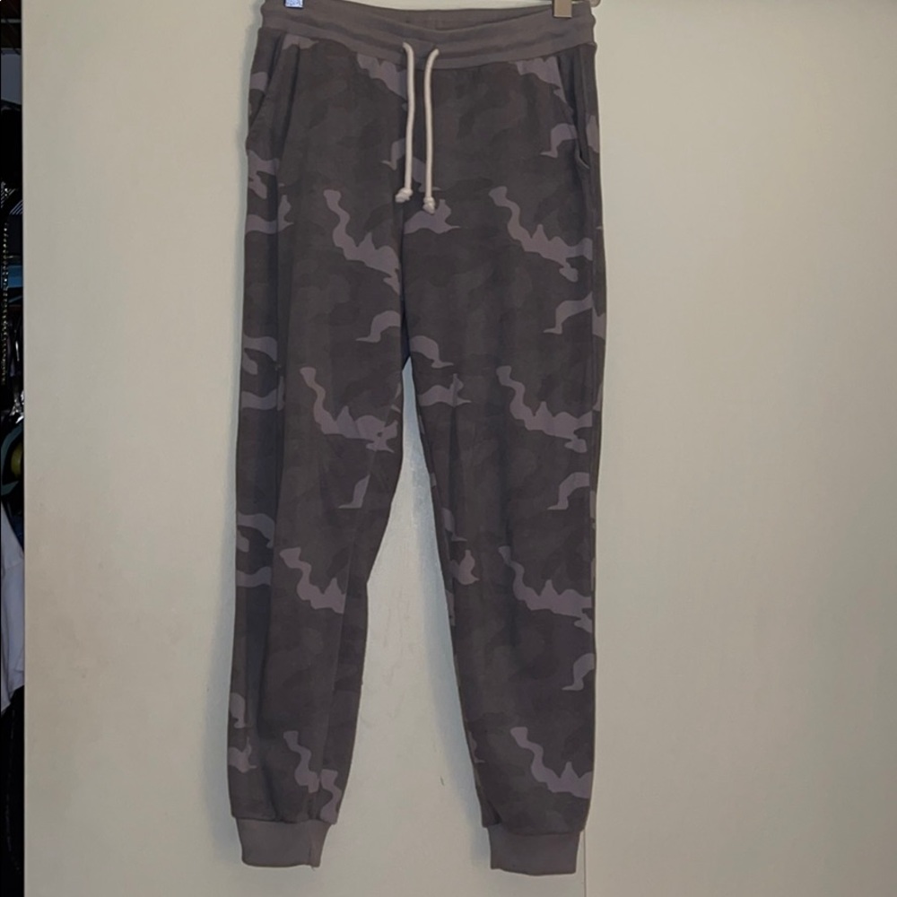 AE camo joggers - Picture 2 of 5